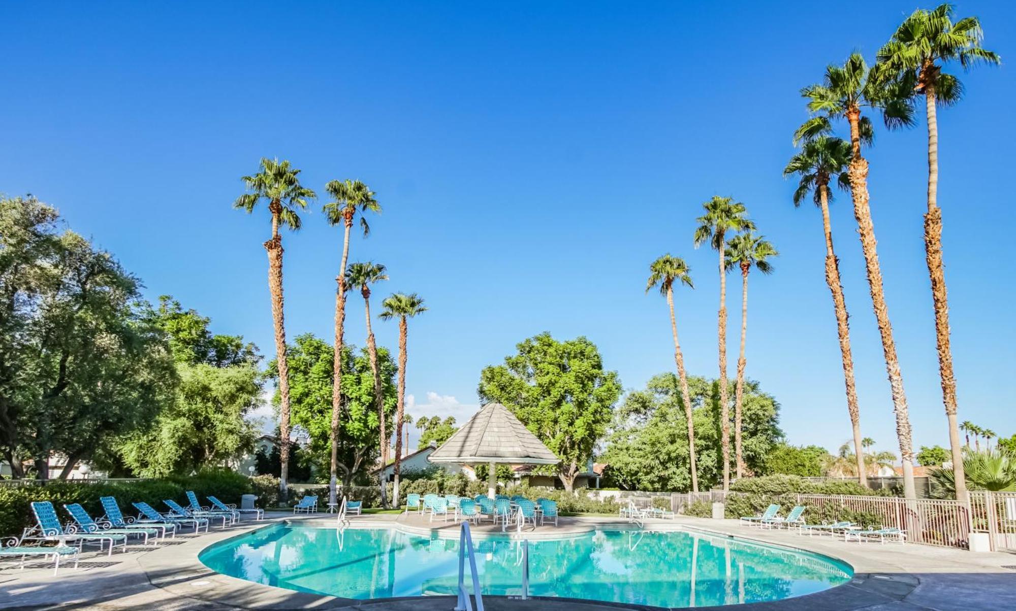 Desert Breezes Resort Palm Desert Luaran gambar