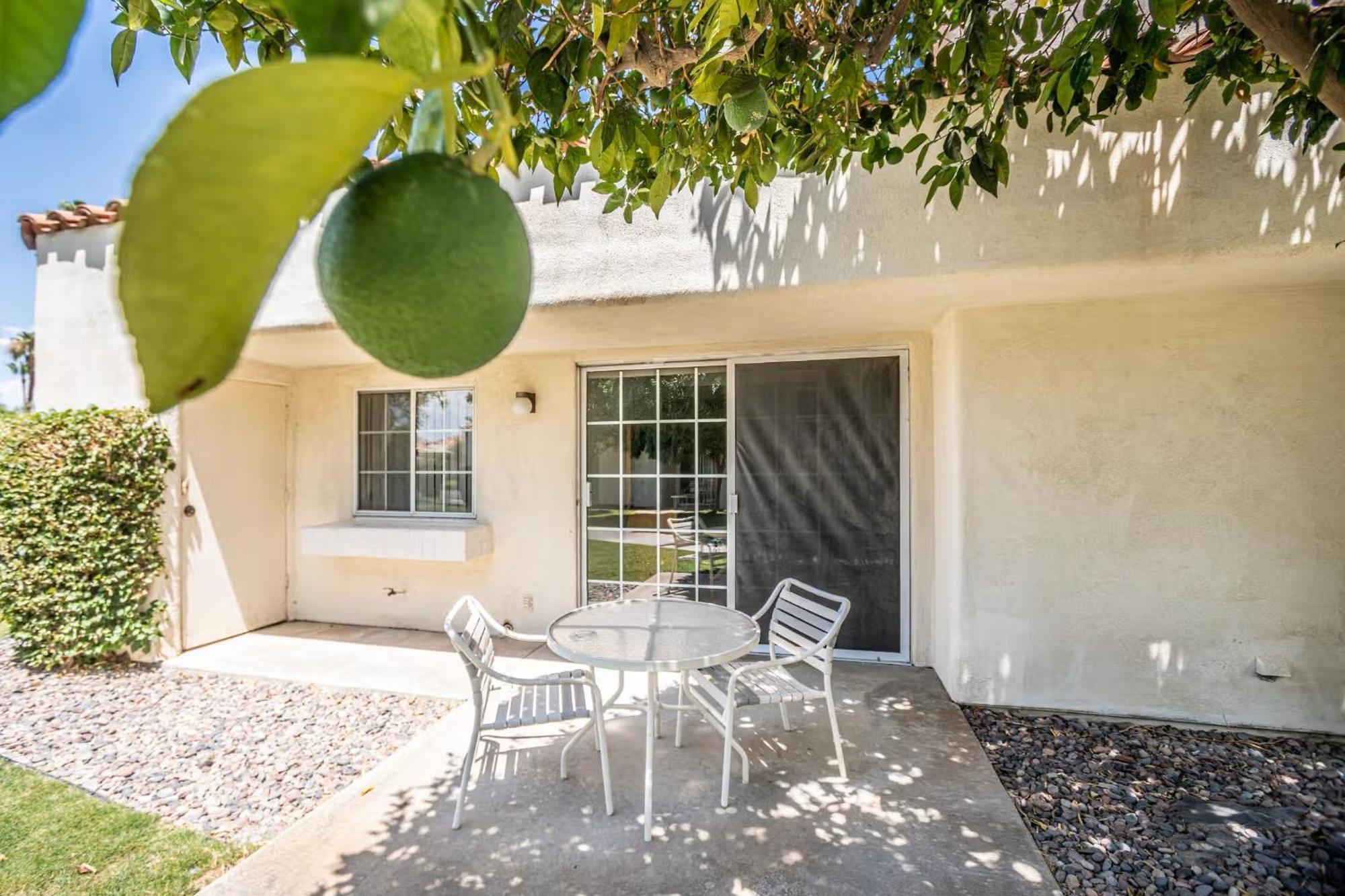 Desert Breezes Resort Palm Desert Luaran gambar